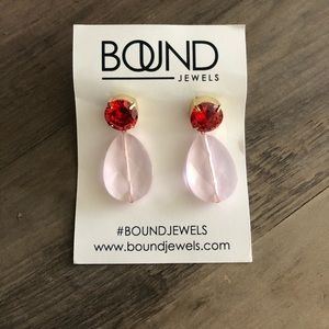 NWT Bound jewels red stud with dangling pink gem